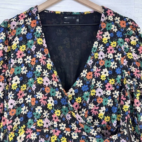 Asos‎ Long Sleeve Mini Wrap Dress Size 8 Black Ditsy Floral V Neck Puff Sleeves - Picture 3 of 13